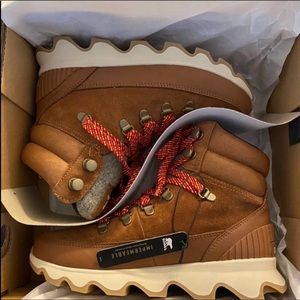 Sorel Kinetic Conquest Boot